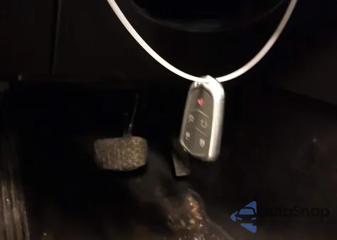 2018 Chevrolet Impala 1Lt from USA, damaged, VIN 2G1105S36J9169366